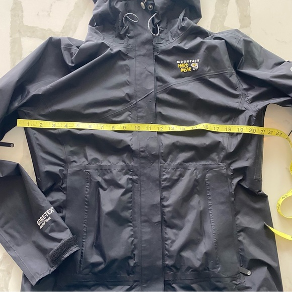 Mountain Hardwear Women's Paclite Goretex Rain Shell Jacket Sz M NWOT Hood - Picture 8 of 13
